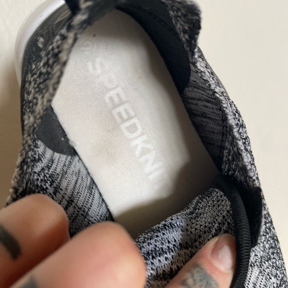 Champion Athletic Shoes - Picture 6 of 8